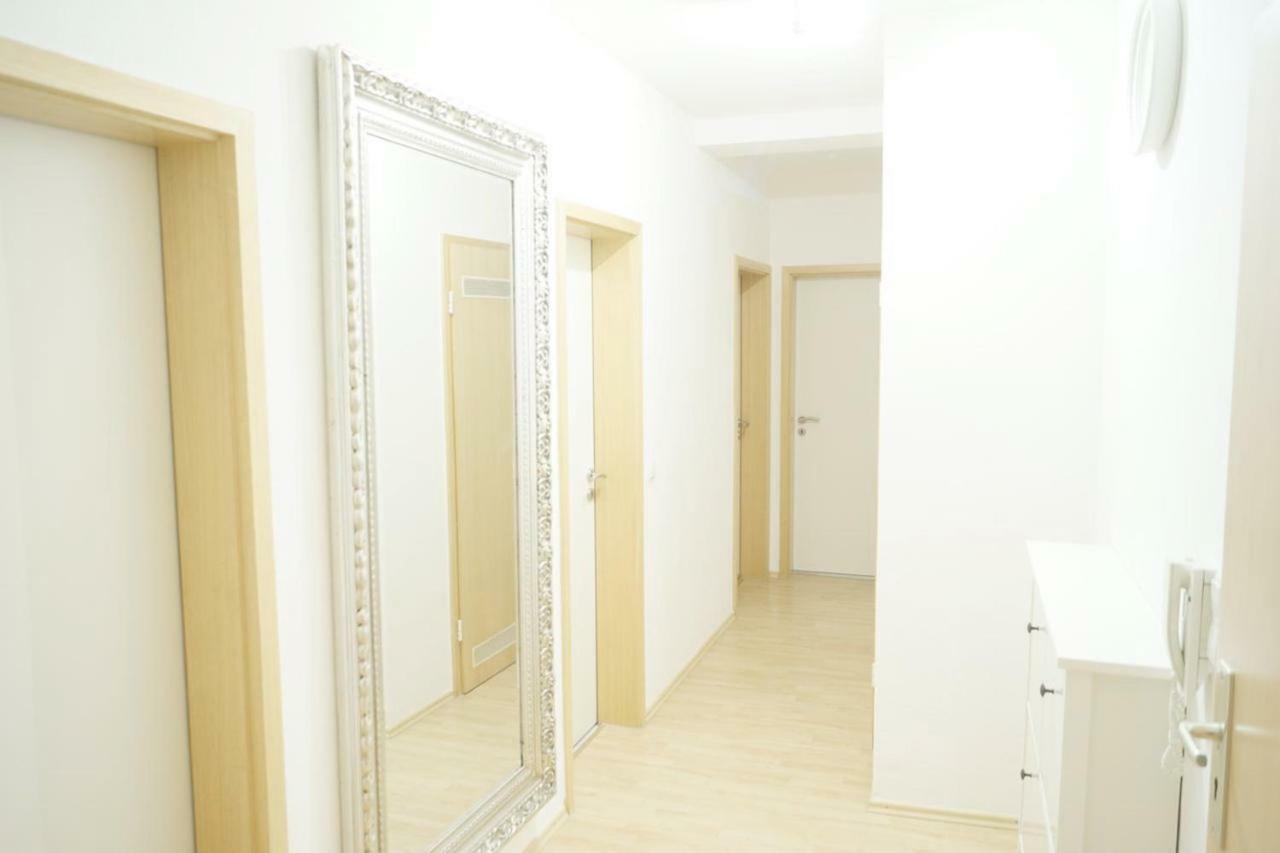 F10 Apartments Ulm Luaran gambar